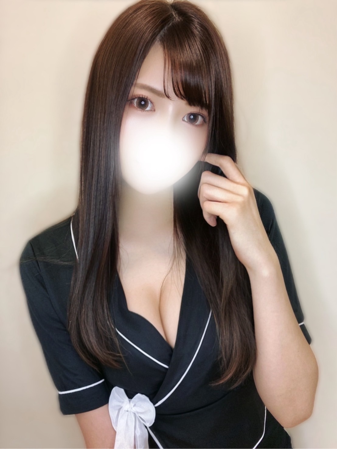 LUXENTIQUE (ラグザンティーク) 森本みずほ