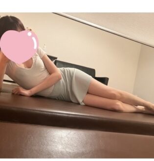 Aroma ELLA (アロマエラ) 南里あいか