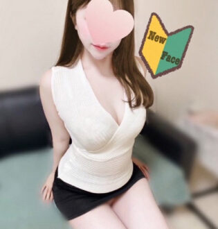 NEW+PLUS (ニュープラス) 日向はに