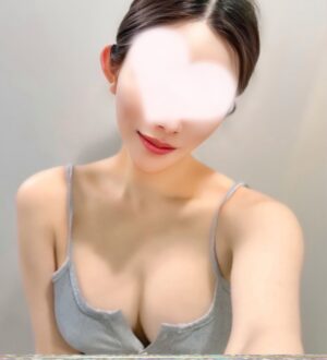 Carinna (カリナ) 白石こころ