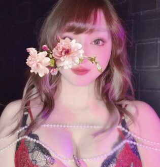 Glamouré (グラマレ) エマ