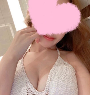 NEW+PLUS (ニュープラス) 美波めい