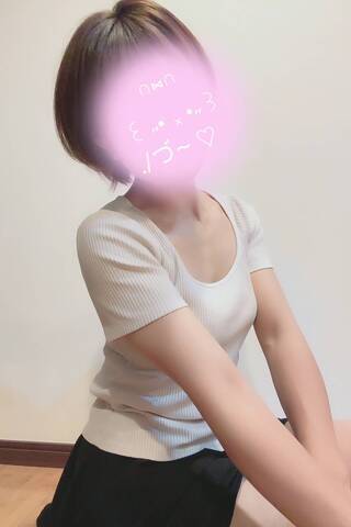 にゃんにゃんにゃん れな