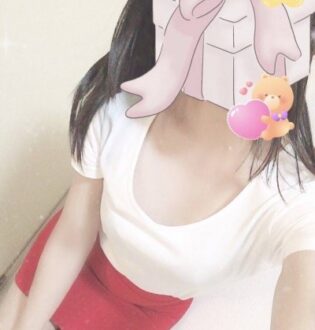 DEAREST 小岩 (ディアレスト) 留美