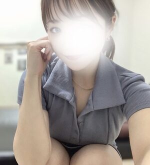 BECAUSE (ビコーズ) 白井かなで