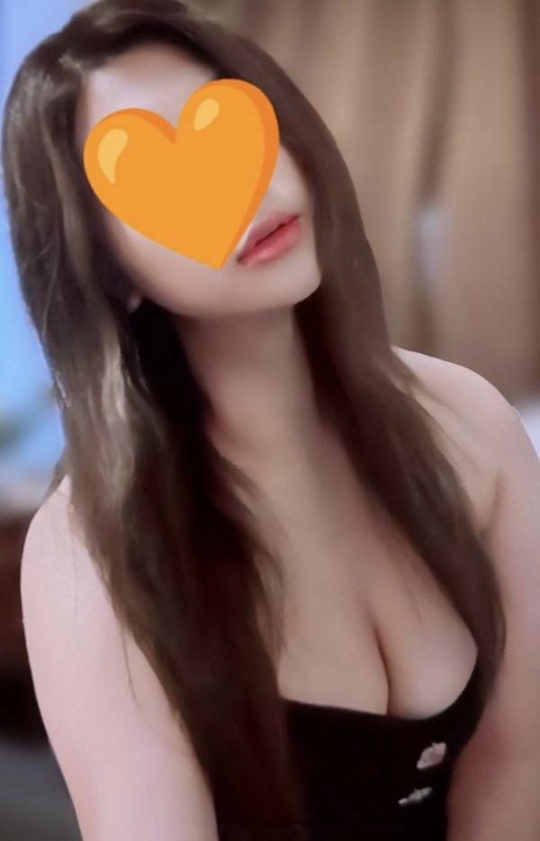 モー娘。ジャナイ れな