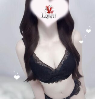 Love it (ラヴィット) 白瀬さな