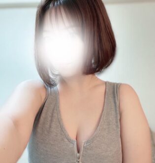 モー娘。ジャナイ あみる