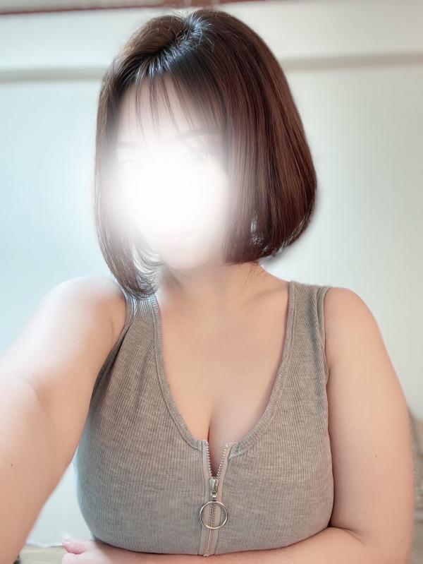 モー娘。ジャナイ あみる