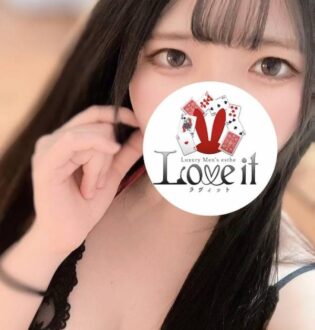 Love it (ラヴィット) 白咲れいな