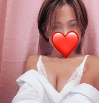 more (モア) 山中