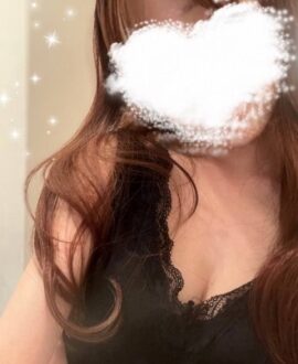 SWEET QUEEN (スイートクイーン) 本田ねね