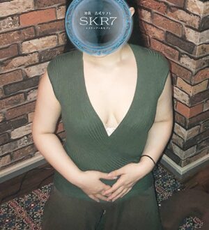 SKR7 池袋 (エスケーアールセブン) りお