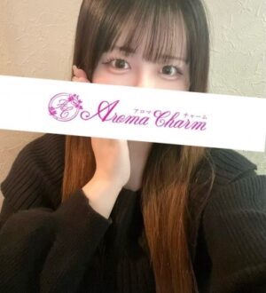 Aroma Charm (アロマチャーム) 新井めい
