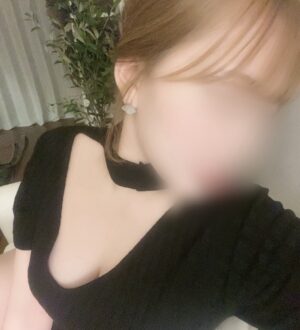 女教師の秘め事 根本莉愛