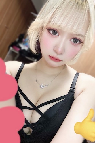 AROMADAHLIA 仙台 (アロマダリア) なな