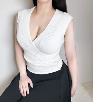 ar Tokyo 秋葉原 (アール東京) 野山らら