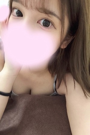 金のエステ 大宮 もえか