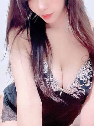 女神の熟女エステ 三上らん