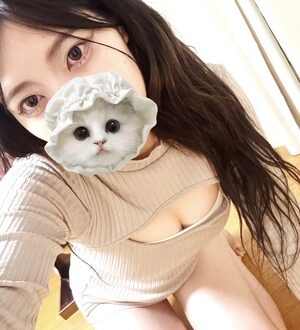 EREN (エレン) 愛沢さな