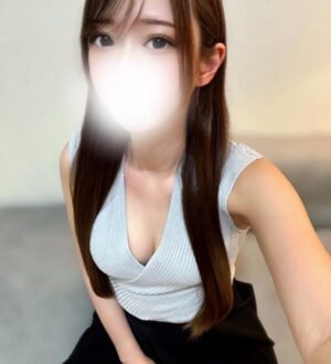 Chloe (クロエ) 深田ひな