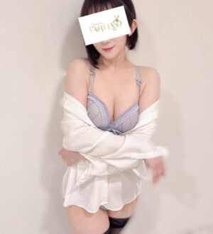 fairy land (フェアリーランド) ももな