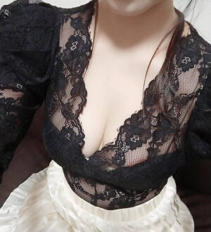 東京目黒高級セレブ熟女 上条あんな