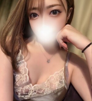 スイレン れいな