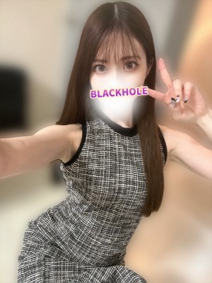 BLACK HOLE (ブラックホール) えみり