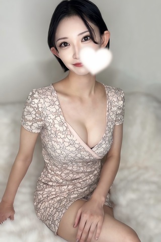 CREST SPA (クレストスパ) 愛坂れん