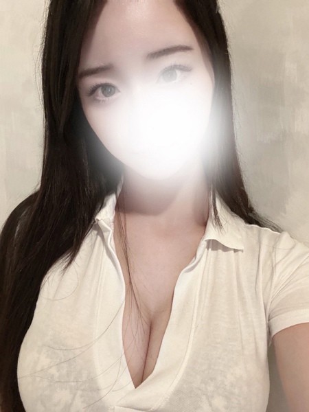 赤坂 The Salon (ザ・サロン) とうか