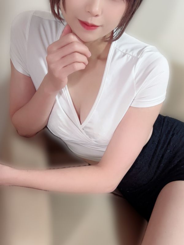 Regis (レジス) るる