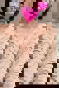 金のエステ 町田 ひな