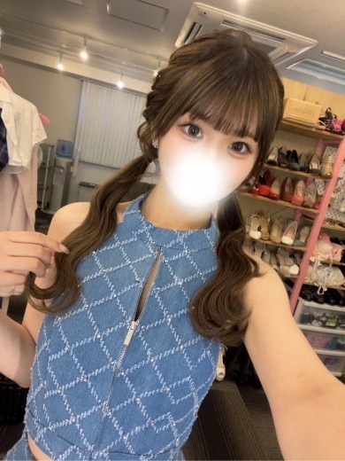 AROMA CROWN (アロマクラウン) りさ