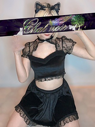 Chat noir (シャノワール) 初音ねおん