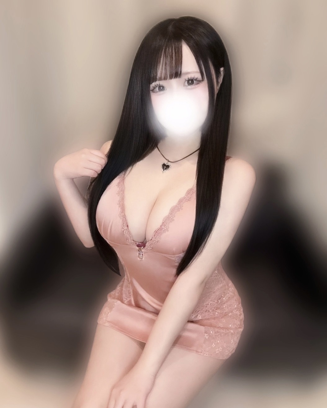 LUXERIA (リュクセリア) 黒崎まりな