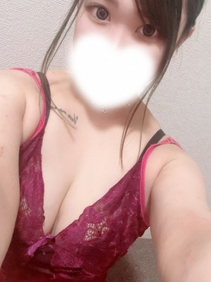 RedRibbon 本八幡 (レッドリボン) れな