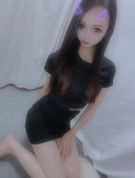 &More (アンドモア) 沢尻るあ