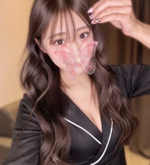 LUXENTIQUE (ラグザンティーク) 春風らら