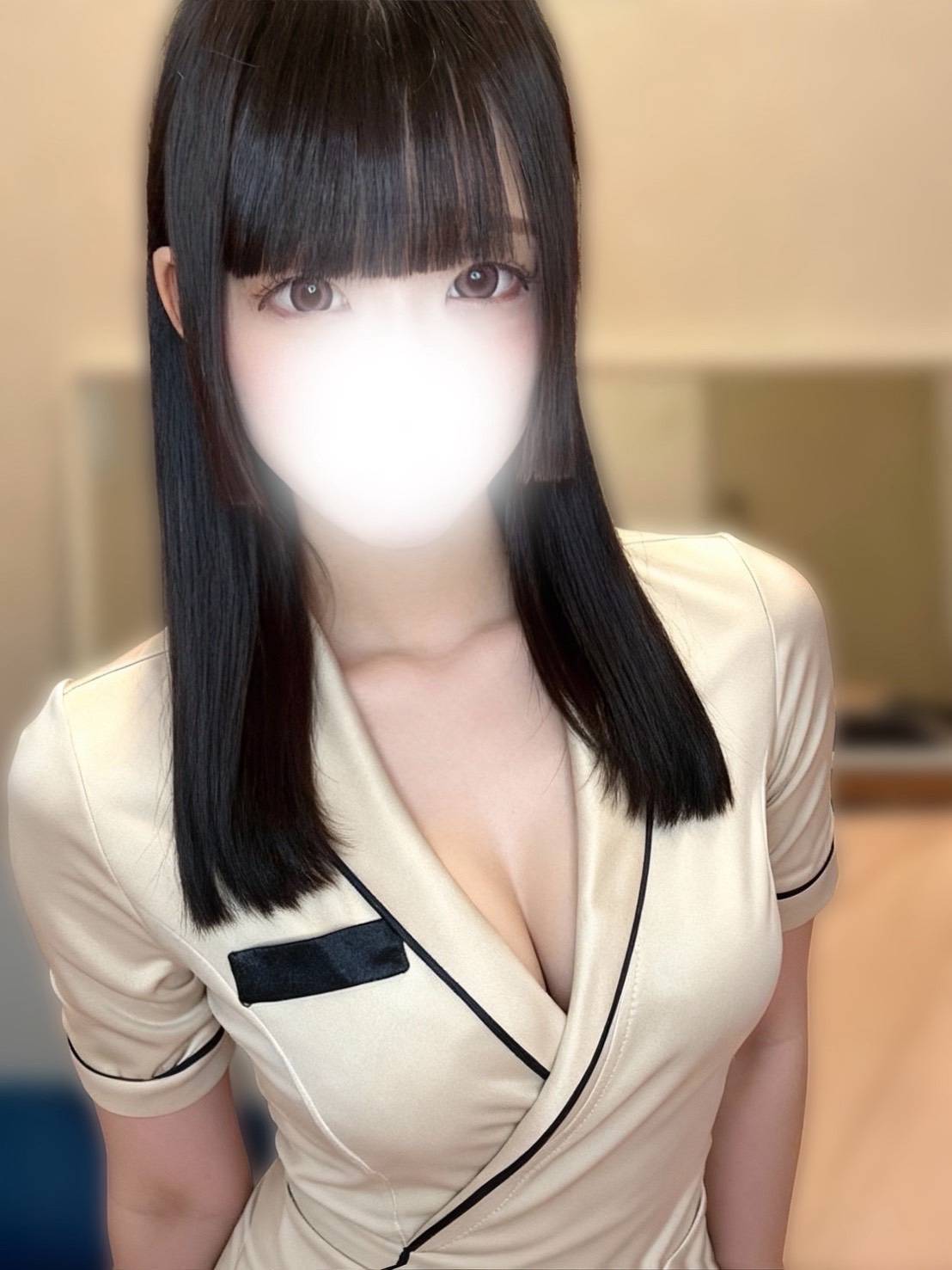 LUXENTIQUE (ラグザンティーク) 中野みさ