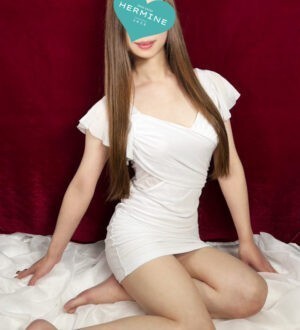 HERMINE (エルミネ) 有理紗