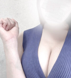 Anna (アンナ) 小春ひな