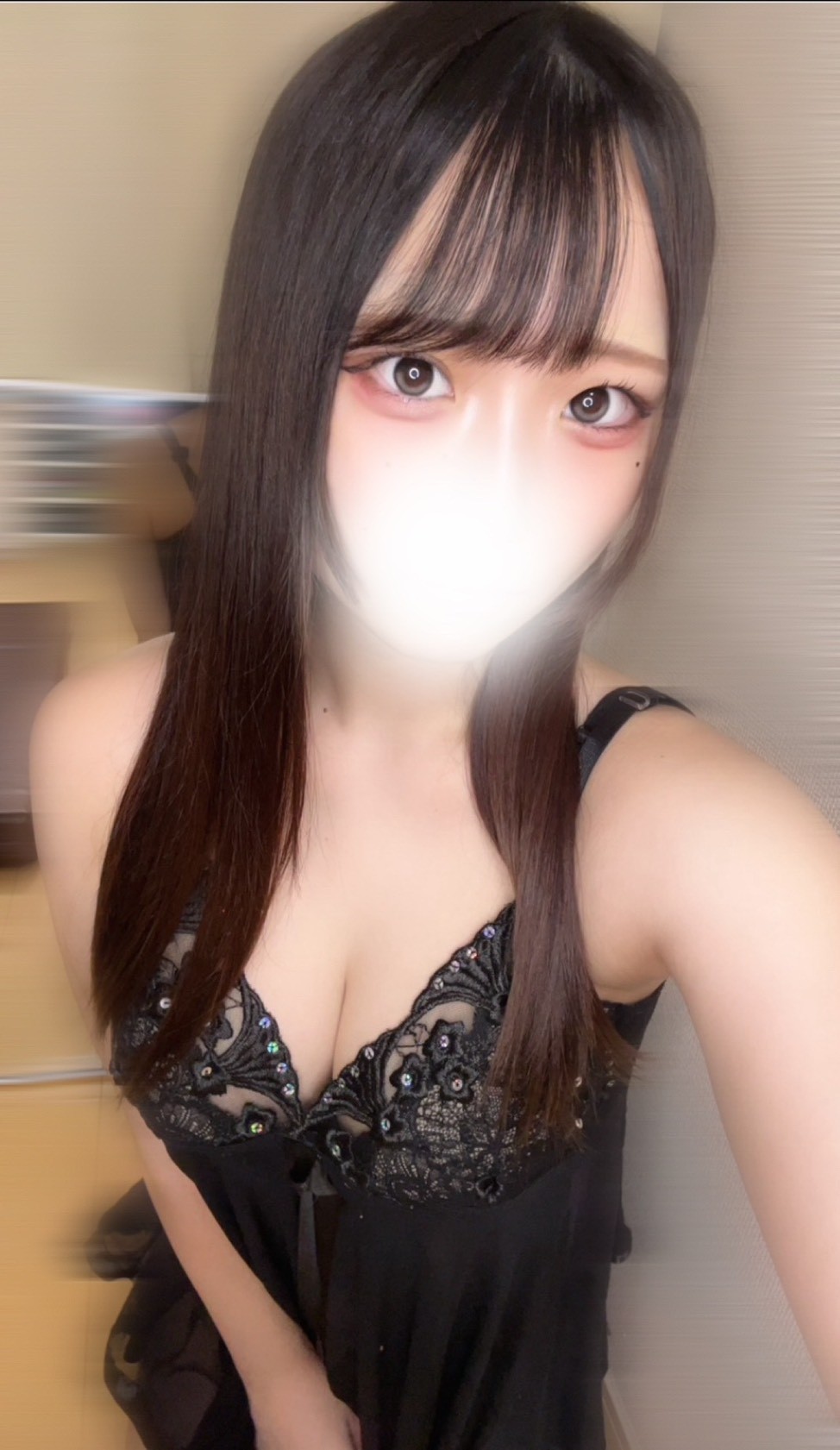 MINERVA 恵比寿・中目黒 (ミネルバ) 生田みこと