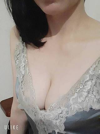 AQUA 東金店 (アクア) あおい