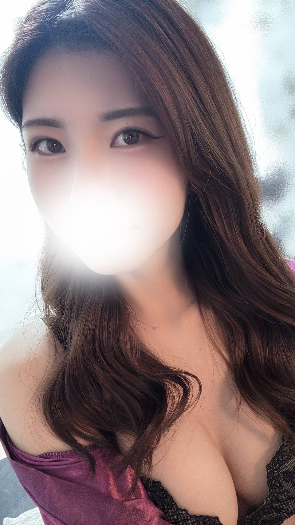 Viragu Spa 町田・相模原 (ヴィラーグスパ) なゆ