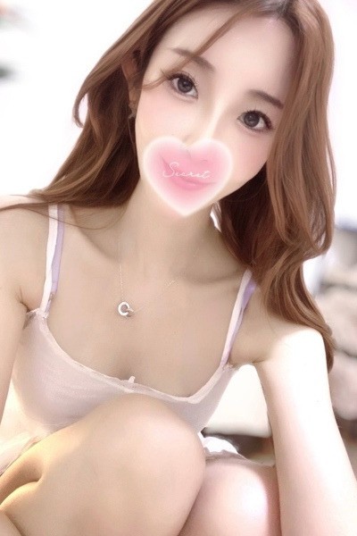 NEW+PLUS (ニュープラス) 秋月いろは