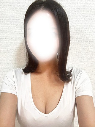 BEYOND (ビヨンド) 琴音めい