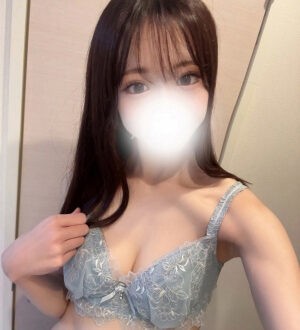 ULRARE 赤羽 (ウルレア) 雪乃しずく