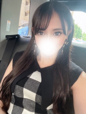 Belle É (ベルエ) 神崎ありさ