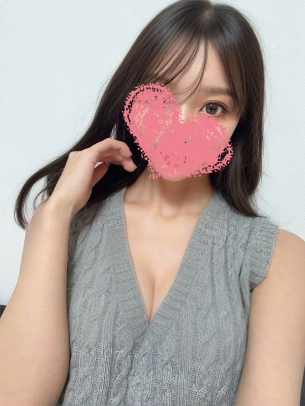 カノネコ新大久保店 ゆり